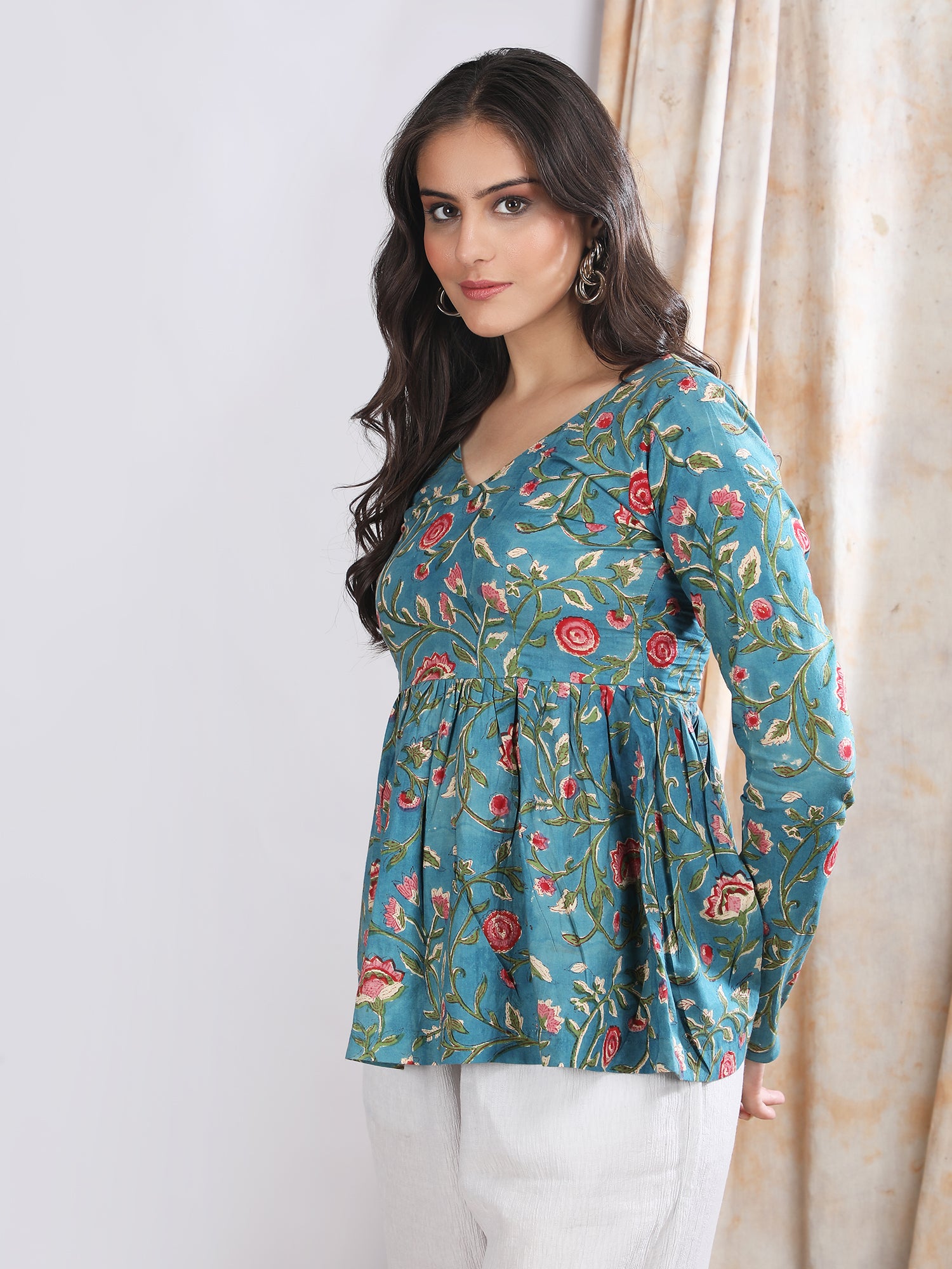Mallika Full Sleeve Short Kurti