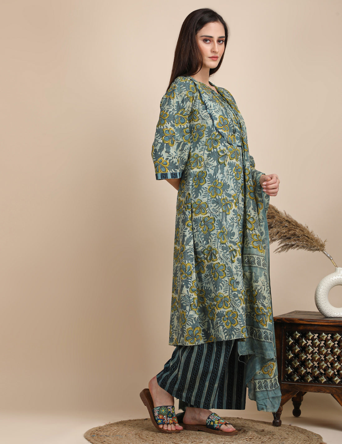Neelanjan ajrakh kurta set with dupatta