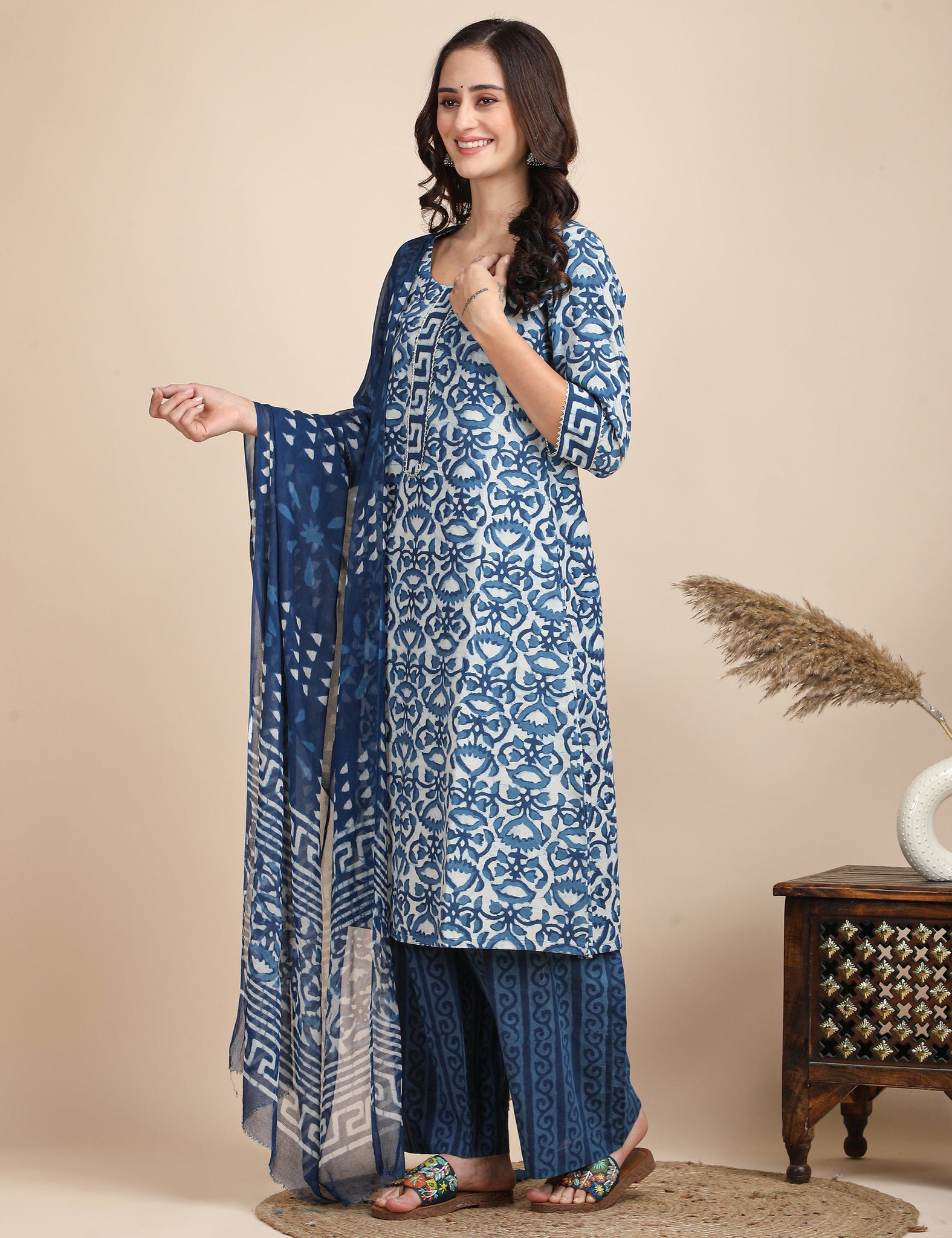 Indigo Gota Patti kurta set with dupatta